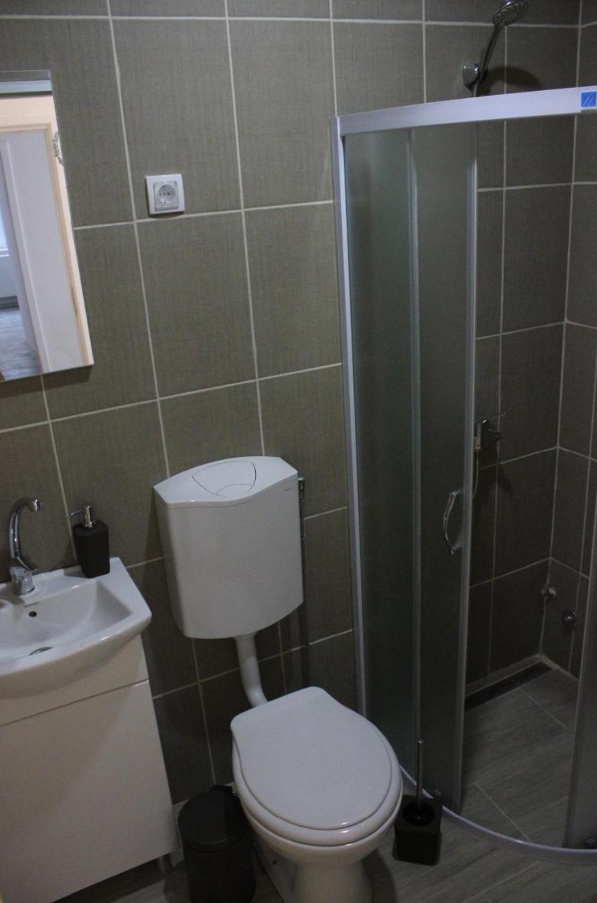 Apartmani Maja Zrenjanin Eksteriør bilde